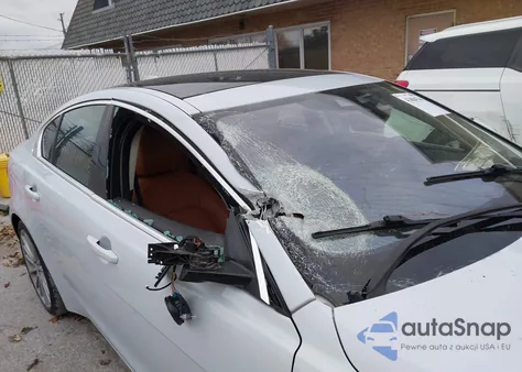 2018 Jaguar Xe 35T Portfolio Limited Edition z USA, uszkodzony, nr VIN SAJAH4EVXJCP17578